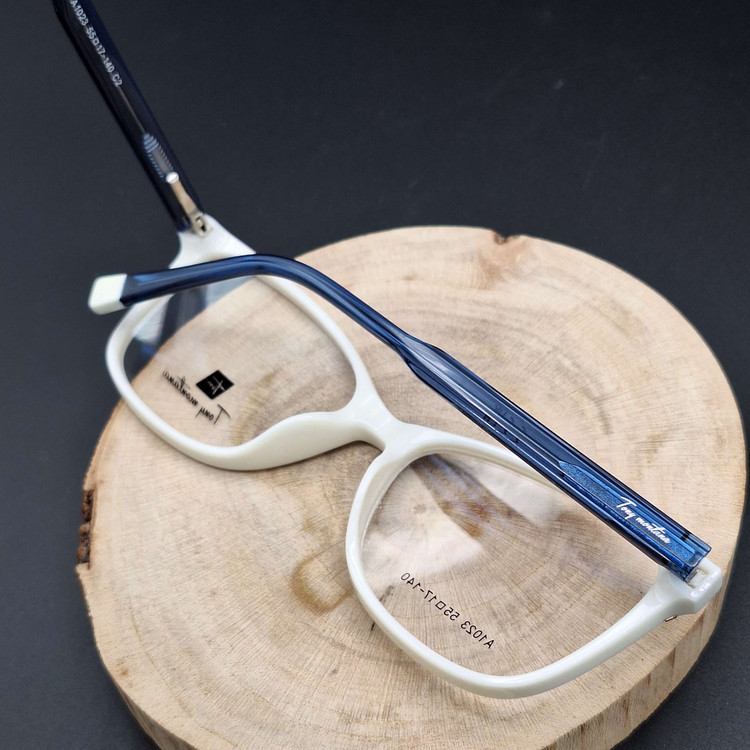 عینک گربه ای زنانه