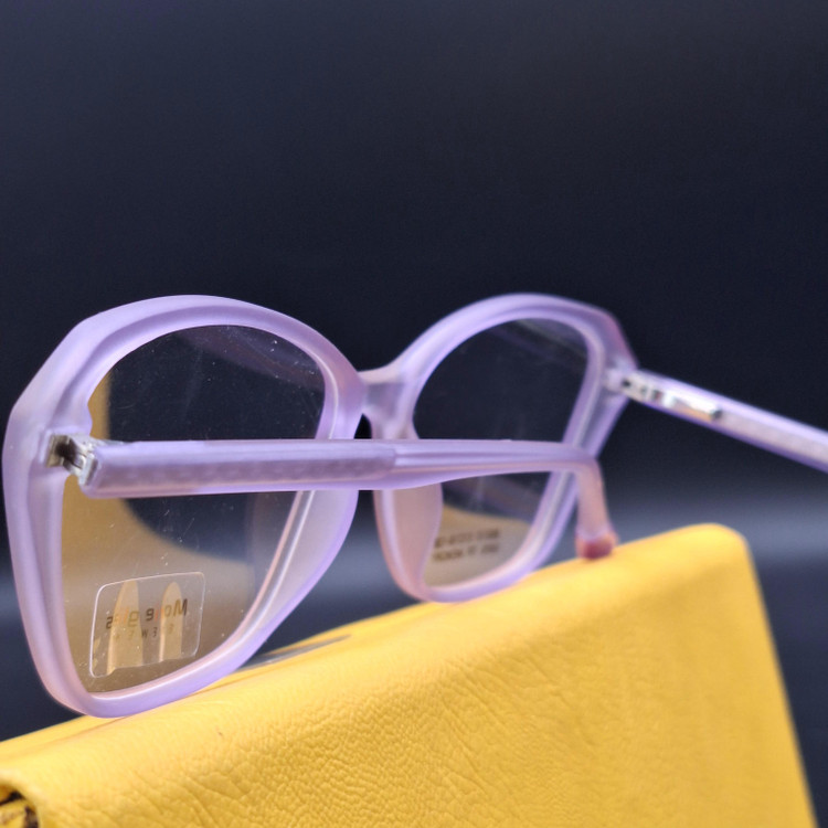 عینک گربه ای