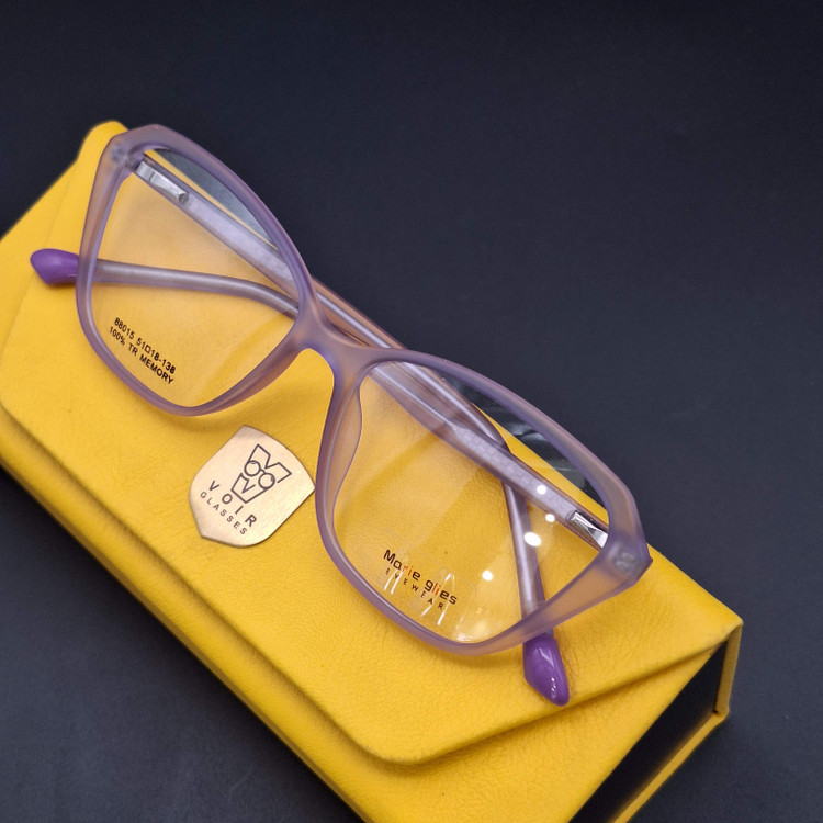 عینک طبی زنانه