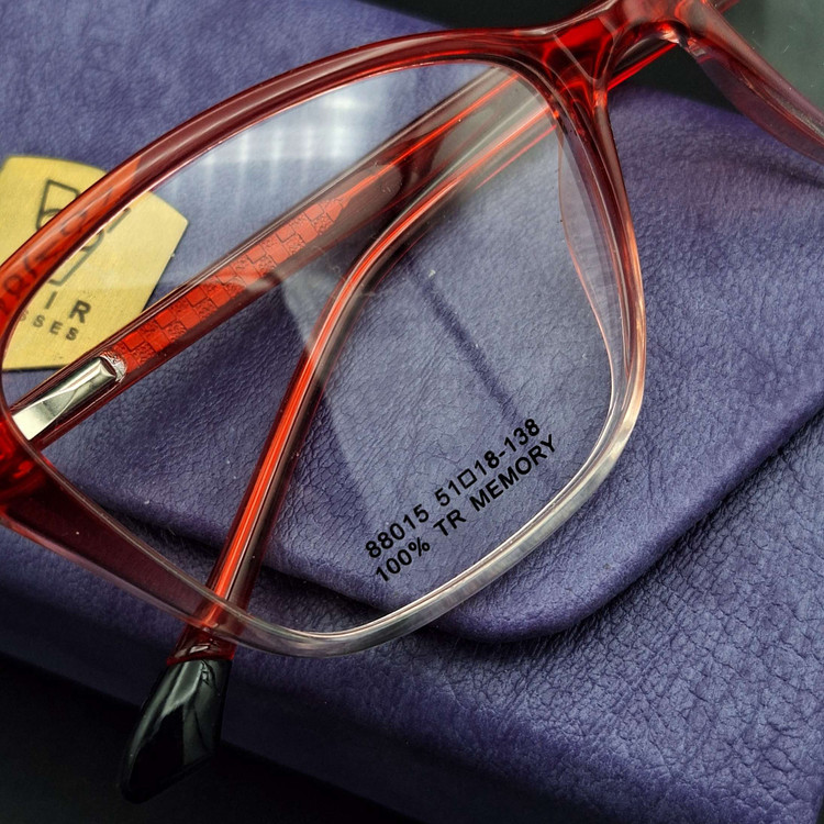 عینک طبی کرمانشاه