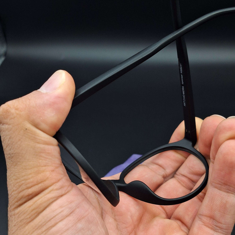 عینک طبی گرد