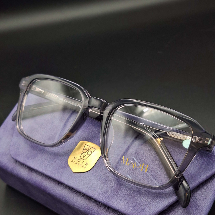 عینک طبی نشکن