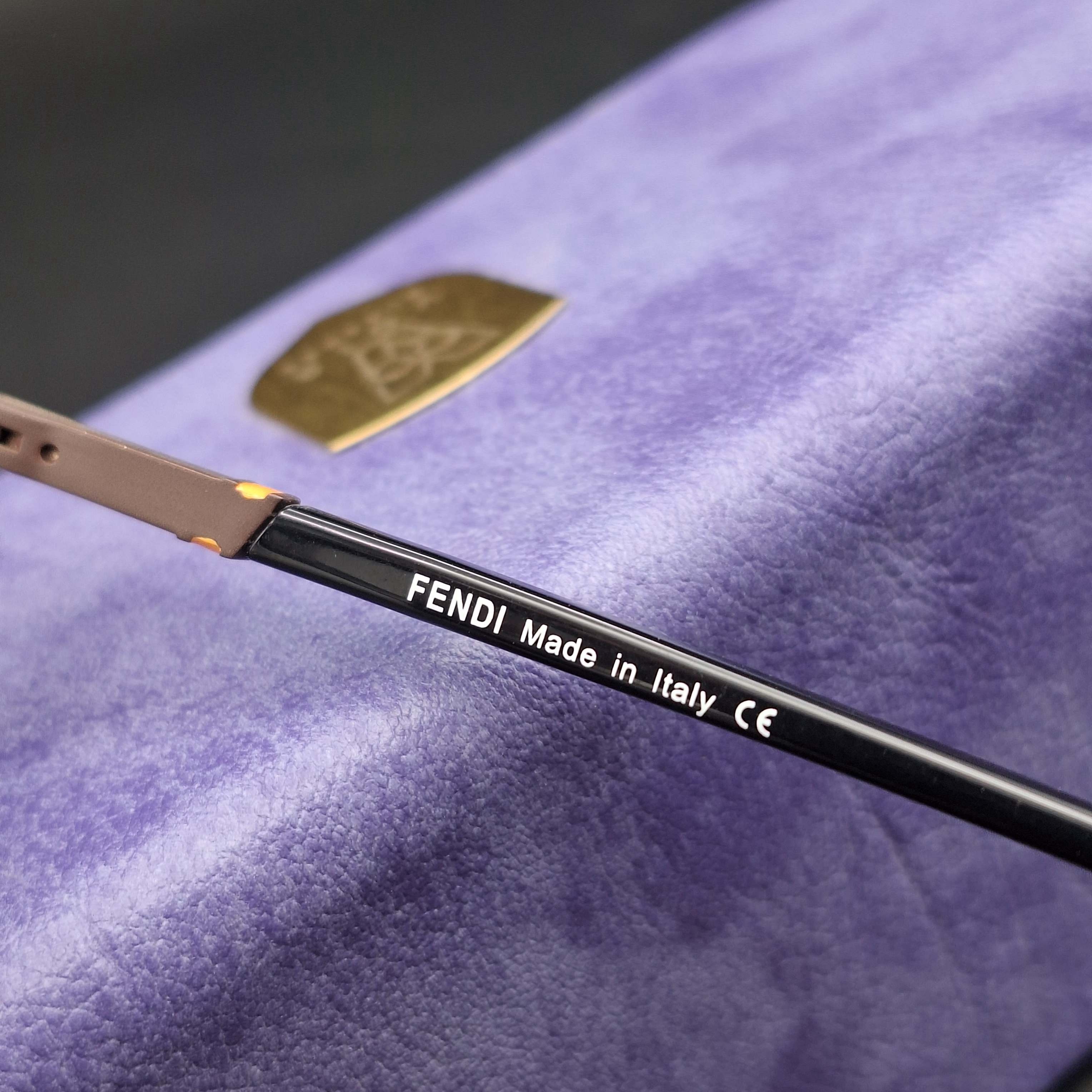 تصویر FENDI EYEWEAR 