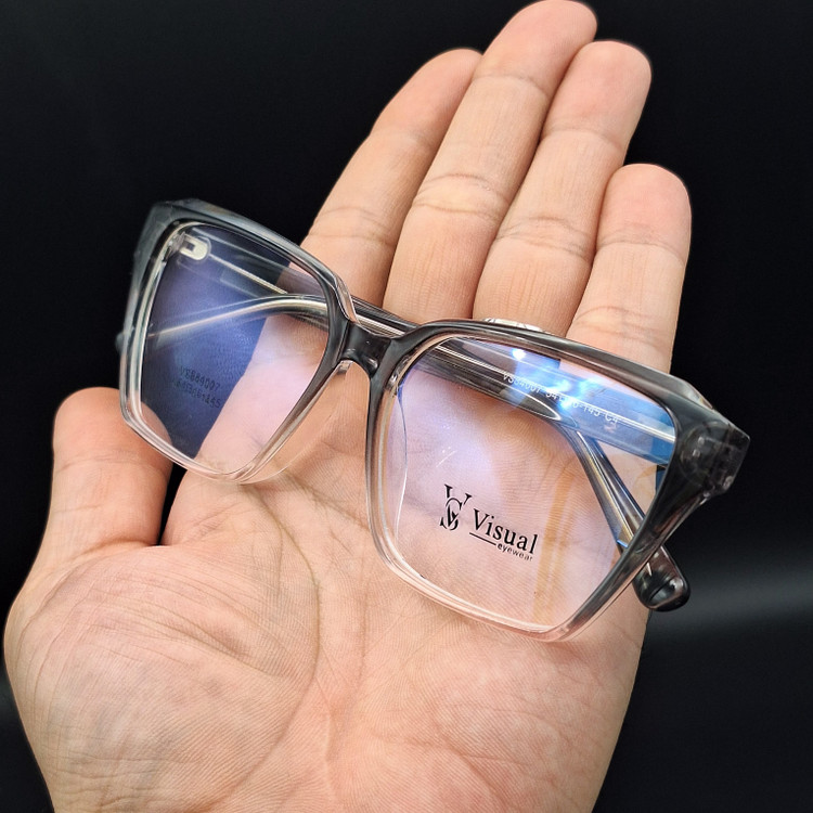 عینک زنانه سبک