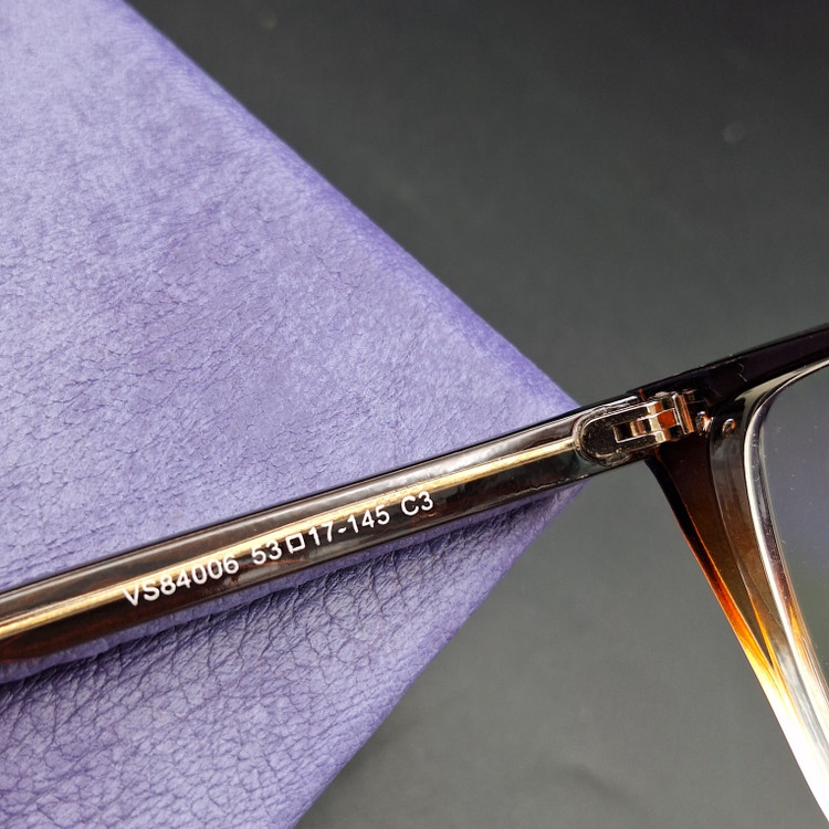 عینک قهوه ای زنانه