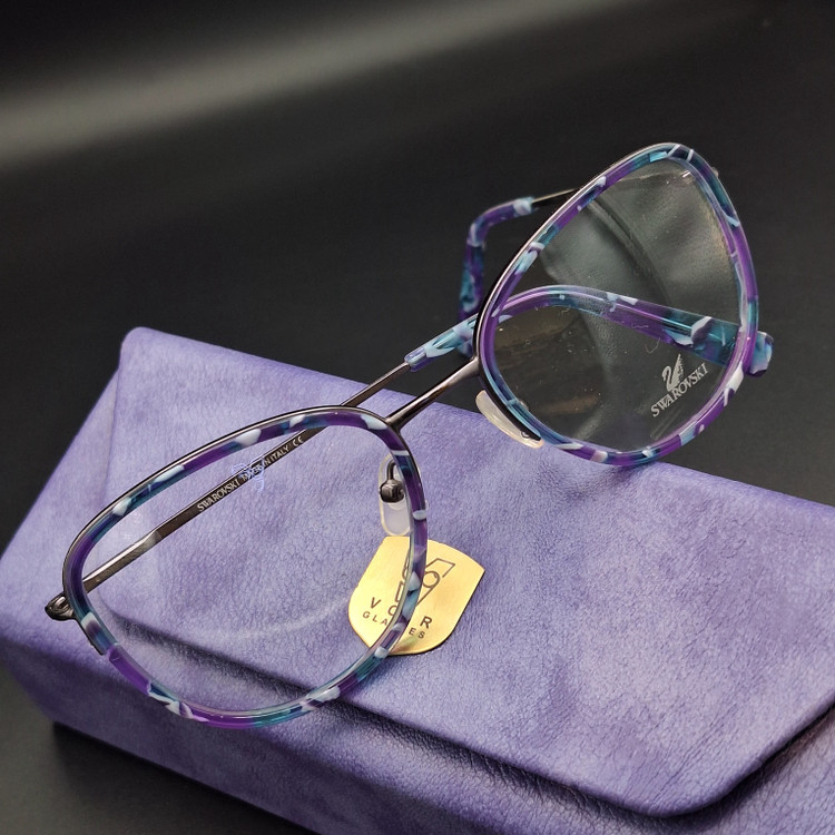 عینک طبی زنانه اورجینال فلزی از برند SWAROVSKI بدنه سبک مدل CF3 (کیفیت ضمانتی ) کد SW509