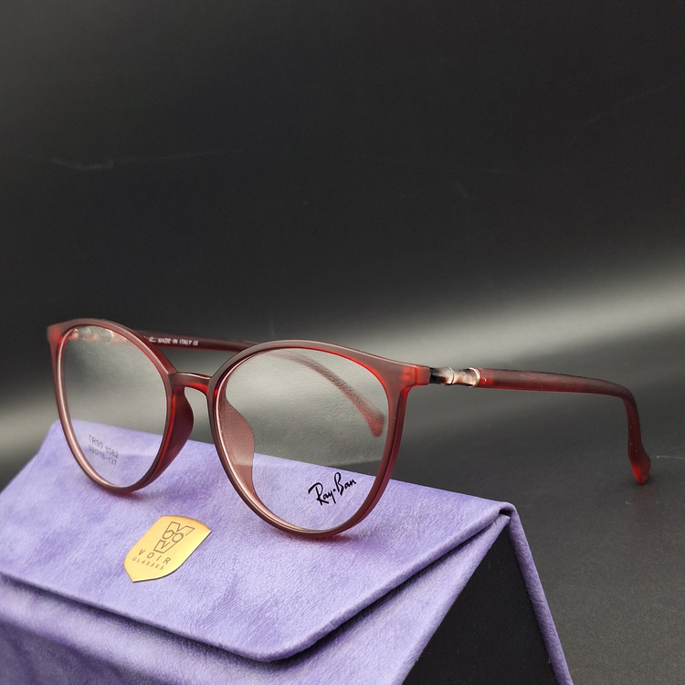 عینک طبی زنانه TR و نشکن از برند RAYBAN رنگ قرمز مات به همراه جلد مخصوص و دستمال نانو ( با امکان سفارش ساخت عدسی با نمره چشم شما ) کد RB005034