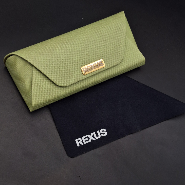 عینک آفتابی اورجینال مردانه از برند REXUS با متریال سوییسی و بدنه با ساختار فیبر کربن به همراه گارانتی یکساله و پکیج کامل کد RX6940